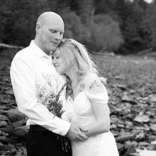 My project in Wedding Photography: Couples Session. Un proyecto de Fotografía, Fotografía de retrato, Fotografía documental y Composición fotográfica de Mike Ambach - 17.05.2021