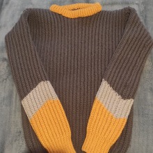 Mi Proyecto del curso: Crochet: crea prendas con una sola aguja. Un proyecto de Moda, Diseño de moda, Tejido, DIY y Crochet de César A. Beltrán - 18.05.2021