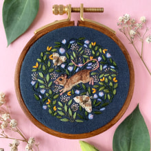 Field Mouse. Traditional illustration, and Embroider project by Chloe Giordano - 06.18.2021