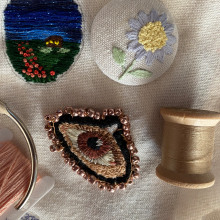 Mi Proyecto del curso: Técnicas de bordado en miniatura. Un proyecto de Bordado e Ilustración textil de Lileny Salazar Ulloa - 29.06.2021