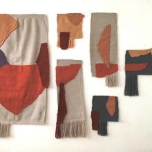 sobre tecer manhãs, 2020, lã e fio de algodão, 150x250cm. Un proyecto de Bellas Artes de Juliana Maia - 01.07.2021