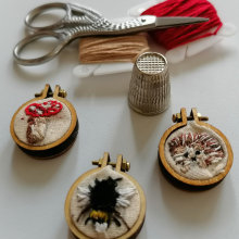 Mi Proyecto del curso: Bordado en miniatura: crea joyas textiles. Jewelr, Design, Embroider, and Textile Illustration project by Damarys Atencio - 07.05.2021