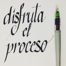 Mi Proyecto del curso: Introducción a la caligrafía itálica. Calligraph, and Brush Pen Calligraph project by Eleazar Castro - 07.13.2021