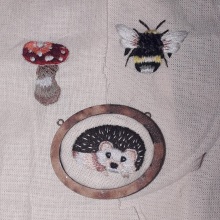 Mi Proyecto del curso: Bordado en miniatura: crea joyas textiles. Jewelr, Design, Embroider, and Textile Illustration project by Aislynn Jimenez Huerta - 07.15.2021