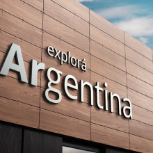 Explore Argentina. Un proyecto de Diseño, Publicidad, UX / UI, Br, ing e Identidad y Diseño editorial de Martín Korinfeld Ruiz - 16.12.2016