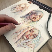 Characters painted with coloured pencils. Un proyecto de Diseño de personajes, Dibujo de Retrato y Sketchbook de Gabriela Niko - 08.09.2021