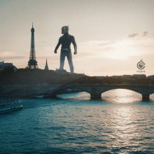 Antman In Paris. Pós-produção fotográfica, Retoque fotográfico, Fotografia digital, Composição fotográfica, e Fotomontagem projeto de Eugene Ko - 27.10.2021