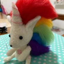 Mi Proyecto del curso: Needle felting: creación de personajes con lana y aguja. Un proyecto de Artesanía, Diseño de juguetes, Needle felting y Diseño textil de m_arte_ll - 29.12.2021