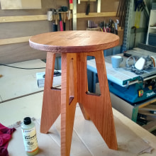 My project in Professional Woodworking for Beginners course. Artesanato, Design e fabricação de móveis, Design de interiores, DIY, e Marcenaria projeto de ashley - 05.01.2022