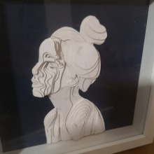 Mein Kursprojekt: 3D-Porträts mit Papierschichten. Artesanato, Artes plásticas, Papercraft e Ilustração de retrato projeto de Cori Luetze - 08.01.2022