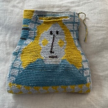 Mi Proyecto del curso: Tapestry: técnica de crochet para dibujar con hilos. Un proyecto de Diseño de complementos, Moda, Pattern Design, Tejido, DIY, Crochet y Diseño textil de Ariel Nine - 09.02.2022