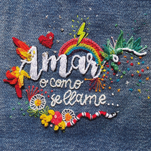 Libro: "Amar (o como se llame)". Design, Photograph, and Embroider project by Señorita Lylo - 02.15.2022