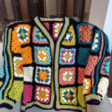 Granny Squares: Joy in dark days!. Fashion, Fashion Design, and Crochet project by Lurdes Marques - 03.02.2022