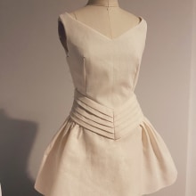 My project for course: Introduction to Fashion Draping: Create Custom Womenswear. Un proyecto de Artesanía, Moda, Diseño de moda, Costura, Patronaje y confección			 de joanna - 12.05.2022