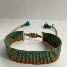 My project for course: Beaded Jewelry Design: Weave Elegant Patterns. Design de acessórios, Artesanato, Design de joias, e Tecido projeto de Fiorella Garino - 14.05.2021
