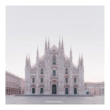 Solo, Milano Ein Projekt aus dem Bereich Fotografie, Artistische Fotografie, Außenfotografie und Architektonische Fotografie von Luca Abbadati - 16.04.2020