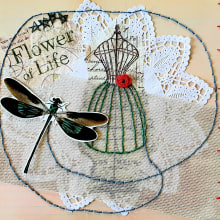 My project for course: Experimental Embroidery Techniques on Paper. Artes plásticas, Colagem, Bordado, Ilustração têxtil, e Design têxtil projeto de Ewelina Sosinska - 01.08.2022