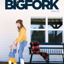 Only In Bigfork Magazine. Publicidade, Direção de arte, Design gráfico, e Tipografia projeto de josh - 15.05.2019
