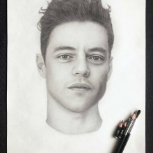 My project for course: Realistic Portrait with Graphite Pencil. Traditional illustration, Fine Arts, Sketching, Pencil Drawing, Drawing, Portrait Illustration, Portrait Drawing, Realistic Drawing, Artistic Drawing, and Figure Drawing project by elmars - 10.24.2022