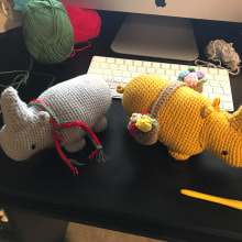 Mi proyecto del curso: Diseño y creación de amigurumis. Un proyecto de Artesanía, Diseño de juguetes, Tejido, DIY, Crochet, Amigurumi y Diseño textil de Martha Campuzano-Otero - 26.11.2022