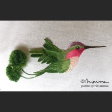 "Hummingbird", interpretación y bordado Mar Cantón. Patrón de Missarorua.. Un proyecto de Artesanía, Bordado y DIY de Mar Cantón - 15.12.2022