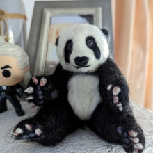 Needle Felted Panda. Arts, Crafts, and Sculpture project by Maddy Edgington - 02.06.2023