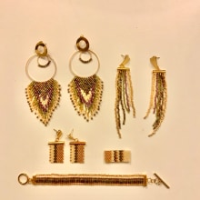 Il mio progetto del corso: Design di gioielli con perline: intreccia pattern eleganti. Accessor, Design, Arts, Crafts, Jewelr, Design, and Fiber Arts project by michelabazzi83 - 02.07.2023
