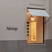 AESOP Signature Store. Design, Arquitetura, Arquitetura de interiores, e Retail Design projeto de Ciszak Dalmas Ferrari - 05.06.2022