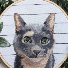 My project for course: Embroidered Pet Portraits: The Thread Painting Technique. Un proyecto de Bordado, Ilustración textil, Ilustración naturalista				 y Diseño textil de Kara Brauen - 20.04.2023