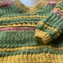 Mi proyecto del curso: Prendas a crochet llenas de color y textura. Moda, Design de moda, Tecido, Crochê, e Design têxtil projeto de Violeta Cortés Sánchez - 30.04.2023