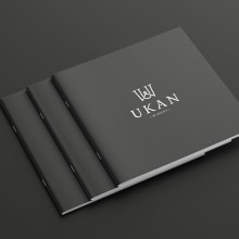 UKAN Dossier. Design, Design editorial, e Design gráfico projeto de Aitzol Lasaga Heriz - 01.04.2020