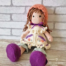 My project for course: Design and Crochet Romantic-Style Amigurumi. Un proyecto de Artesanía, Diseño de juguetes, Tejido, Crochet, Amigurumi y Diseño textil de Mariana Dimitrova Kirova - 12.05.2023
