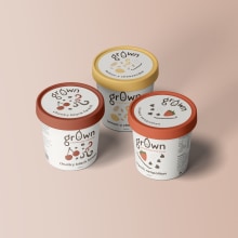 My project for course: Typography Design for Brand Storytelling: Grown Ice-creamery. Un proyecto de Br, ing e Identidad, Diseño gráfico, Tipografía, Stor, telling y Diseño tipográfico de Hannah - 15.05.2023