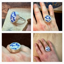 Silver and ceramic tile ring. Accessor, Design, Arts, Crafts, Jewelr, and Design project by Ariana Villalonga - 05.24.2023