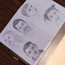 Mi proyecto del curso: Sketchbook de retrato: explora el rostro humano . Esboçado, Desenho, Desenho de retrato, Desenho artístico, e Sketchbook projeto de Maite Dalmau - 03.06.2023