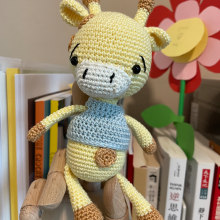 My project for course: Crocheting Amigurumi Animals for Beginners. Un proyecto de Artesanía, Diseño de juguetes, Crochet, Amigurumi y Diseño textil de venna.chai - 08.07.2023