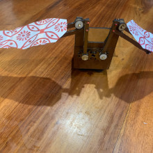 My project for course: Mechanics for Creating Wooden Automatons. Un proyecto de Diseño de personajes, Escultura, Diseño de juguetes, Art to y Carpintería de Tina Moore - 13.07.2023