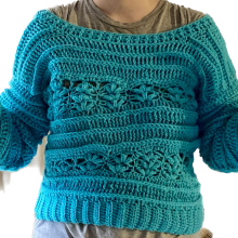 My project for course: Introduction to Crochet Short Rows for Clothing. Un proyecto de Moda, Diseño de moda, Tejido, DIY y Diseño textil de igfaria - 19.08.2023
