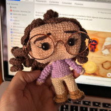 Mi proyecto del curso: Amigurumis: personas tejidas a crochet. Artesanato, Design de brinquedos, Tecido, Crochê, Amigurumi, e Design têxtil projeto de MARIPAZ RODRIGUEZ - 30.01.2023
