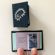 My project for course: Make a Tiny Book: Miniature Bookbinding and Illustration. Traditional illustration, Arts, Crafts, Bookbinding, and DIY project by Estrella Vega - 09.04.2023