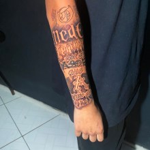 Meu projeto do curso: Lettering para tatuagem. Un projet de Calligraphie, Lettering , et Conception de tatouage de lbtattoo - 07.09.2023