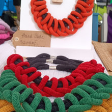 My project for course: Rope Jewelry for Beginners: Make Your Own Necklaces. Artesanato, Design de joias, Macramê, e Design têxtil projeto de Magdalena Natasza Pi - 17.10.2023