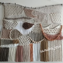Meu projeto do curso: Introdução à tapeçaria em tear manual. Un proyecto de Diseño de complementos, Tejido, Telar y Diseño textil de Sandra José - 18.04.2023