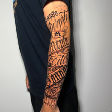 Meu projeto do curso: Lettering para tatuagem. Caligrafia, Lettering, e Desenho de tatuagens projeto de Gabriel Rocha - 03.01.2024