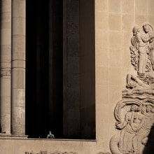 Light and shadows in Paris. Photograph project by charles-élie Rouart - 02.24.2024