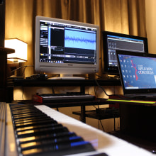 La Buhardilla estudio. Un proyecto de Producción audiovisual					, Producción musical y Audio de Jorge González - 07.03.2024