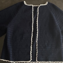 Mi proyecto del curso: Top-down: prendas a crochet de una sola pieza. Un proyecto de Moda, Diseño de moda, Tejido, DIY, Crochet y Diseño textil de escosra - 09.03.2024
