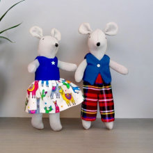 Mi proyecto del curso: Diseño y  confección de peluches. Character Design, Arts, Crafts, To, Design, Sewing, Patternmaking, and Dressmaking project by Chris Boza - 03.17.2024