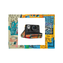 Basquiat coletion instax. Instalações, Papercraft, Interiores, DIY, Retail Design, e Design de espaços projeto de Michal Král - 22.03.2024