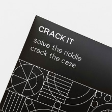 Crack It Package Design. Un proyecto de Diseño gráfico y Packaging de Stefani Nedelcheva - 25.11.2022